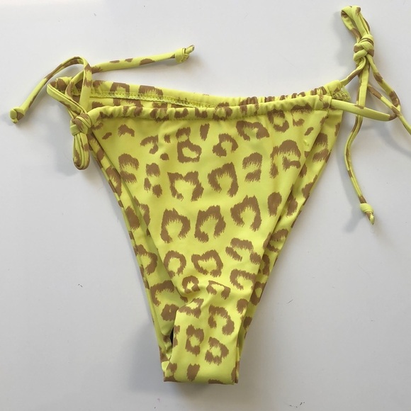 YELLOW LEOPARD CRISS CROSS BATHING SUIT BRAND NEW - Picture 3 of 5